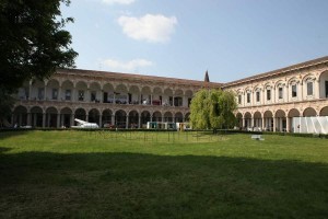 milano_e_gli_alloggi_fantasma_e_la_volta_buona