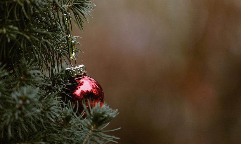 Immagini per auguri semplici di buon Natale per una persona speciale