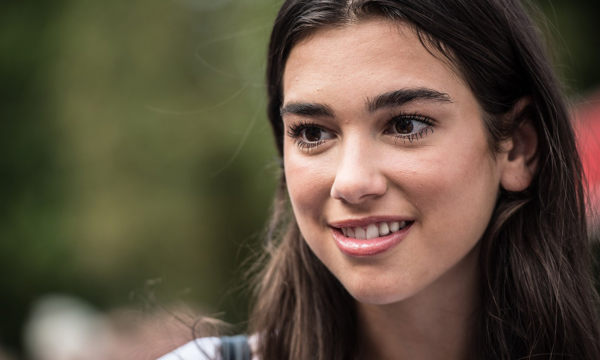 Foto per capire chi è Dua Lipa