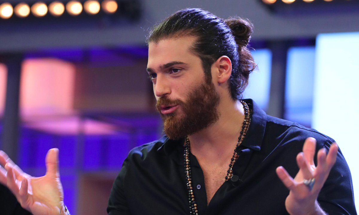 Foto per capire chi è Can Yaman