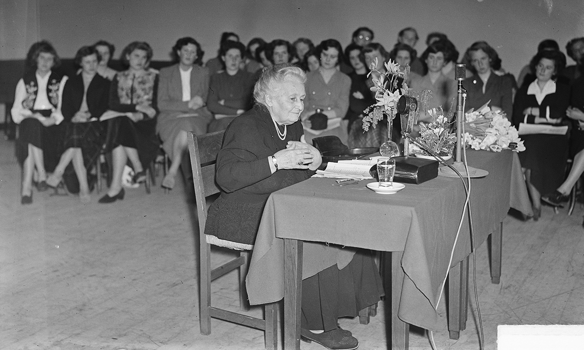 Foto per capire chi era Maria Montessori