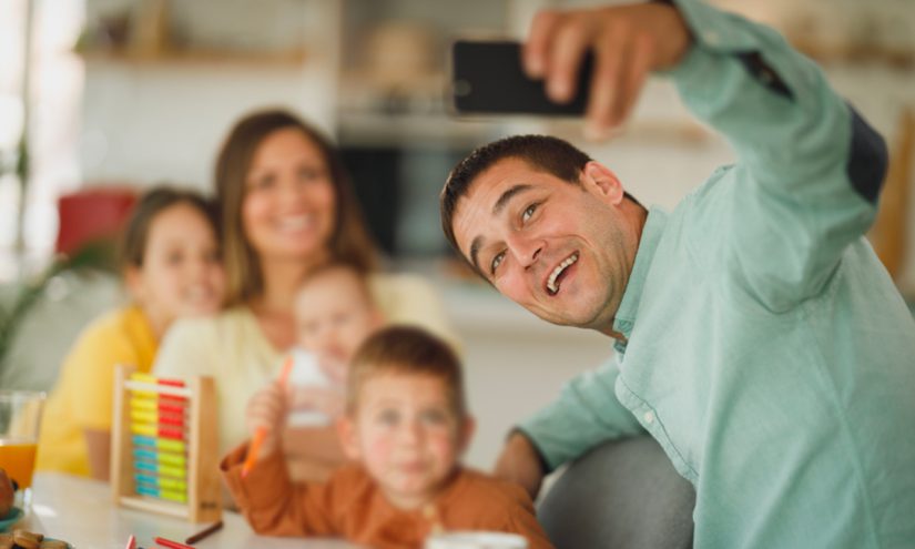 Foto dei bambini sui social