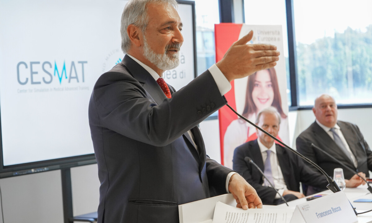 Francesco Rocca visita il CESMAT