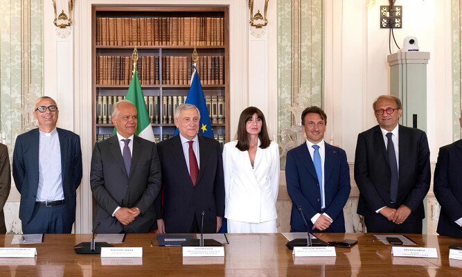 UniSA firma protocollo per corridoi universitari in Italia